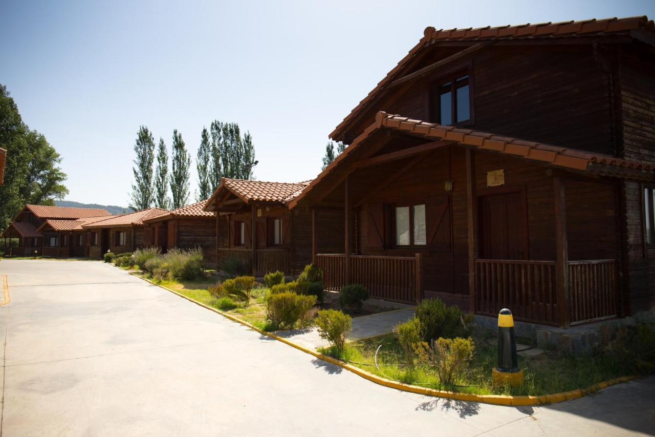 El Venero De Mostoles Constantina Exterior foto