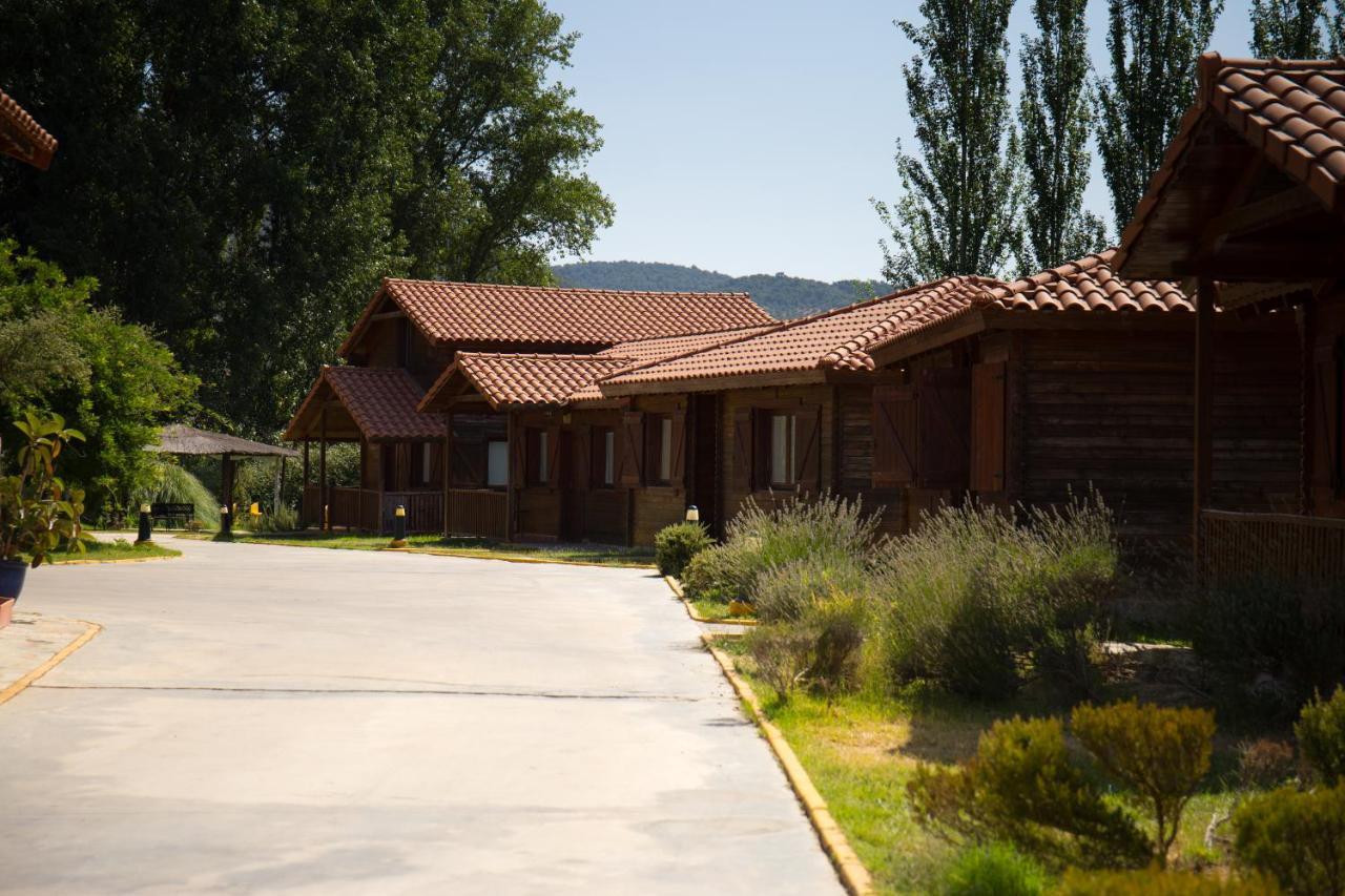 El Venero De Mostoles Constantina Exterior foto